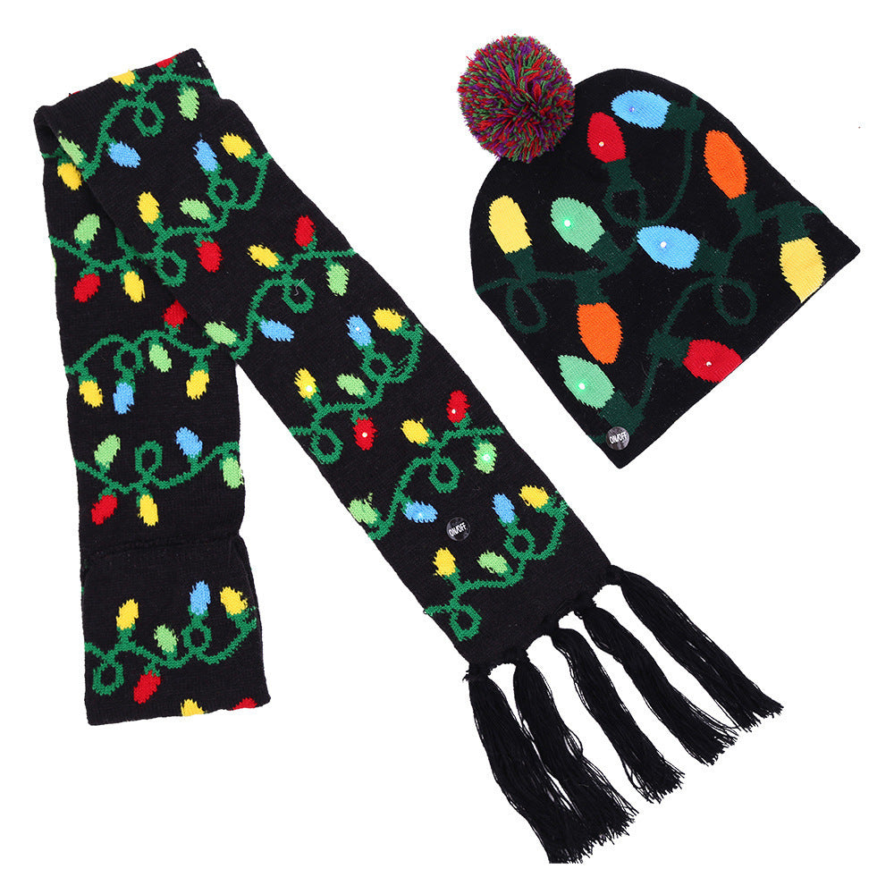 Festliches LED-Weihnachtsset aus Mütze und Schal – Leucht-Strickkollektion